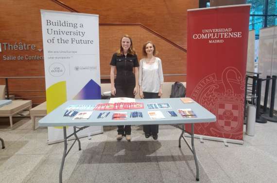 Nuestras compañeras Lola Prieto y Andrea Martínez participan en el evento informativo de 'Erasmus Days' que organiza el  Institut Français de Madrid sobre movilidades Erasmus.